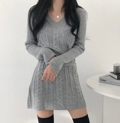 ケーブル柄ニットスカート