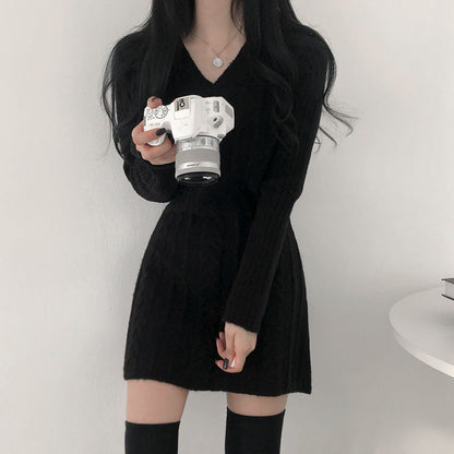 ケーブル柄ニットスカート