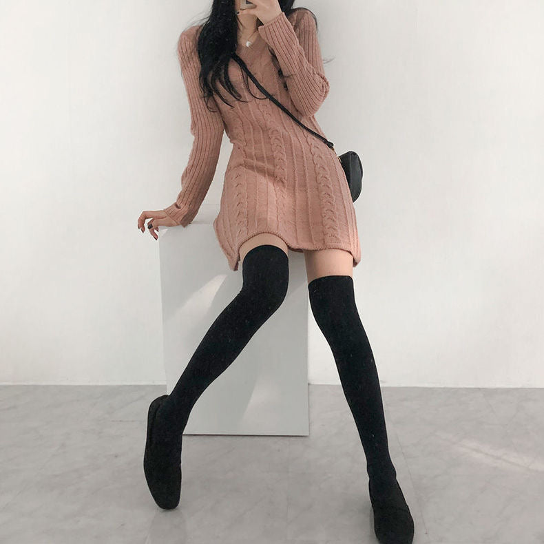 ケーブル柄ニットスカート