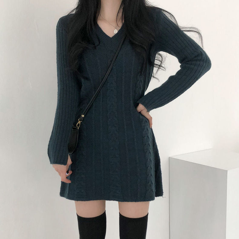 ケーブル柄ニットスカート