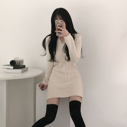 ケーブル柄ニットスカート