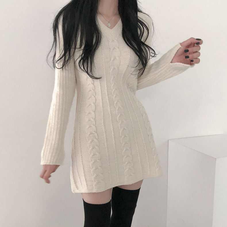 ケーブル柄ニットスカート