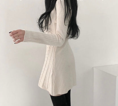 ケーブル柄ニットスカート