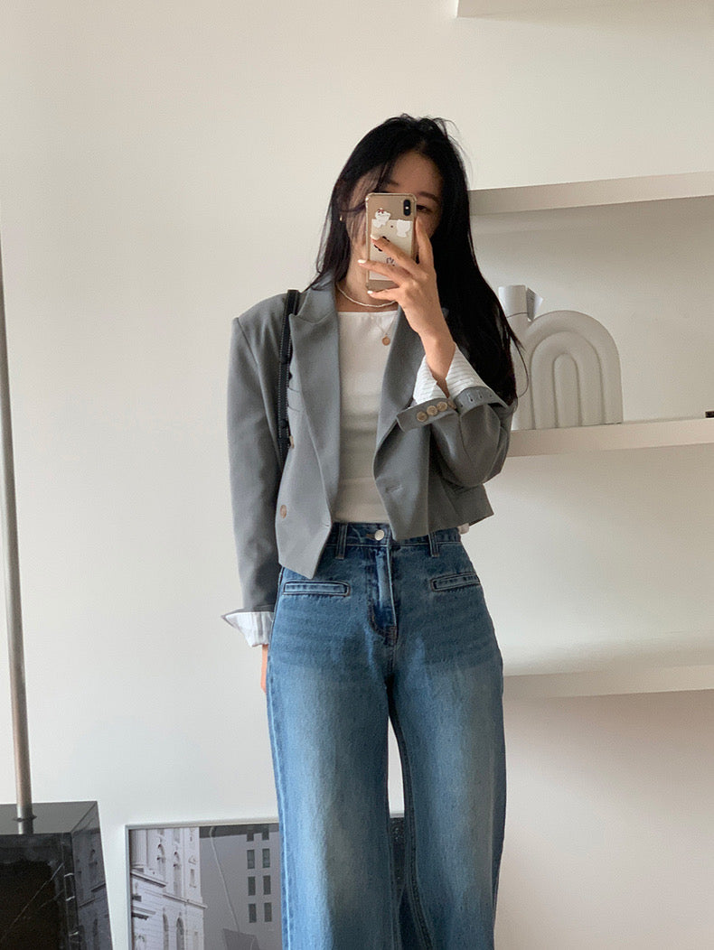 High-waisted vintage straight-leg jeans