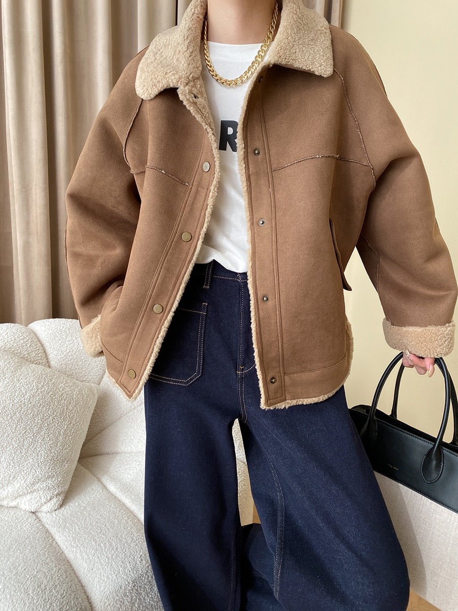 Straight-Leg Wide Jeans