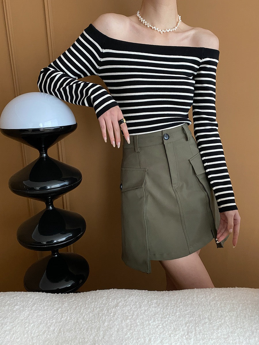 オフショルダートップ