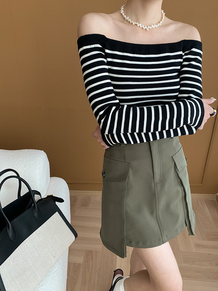 オフショルダートップ