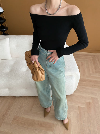 オフショルダートップ