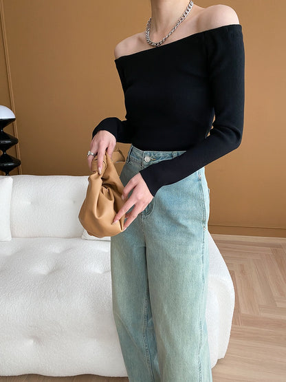 オフショルダートップ