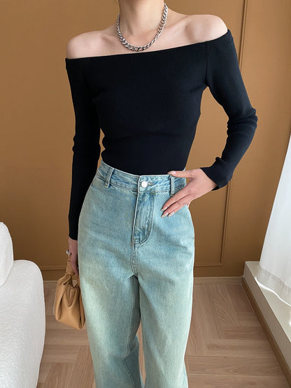 オフショルダートップ