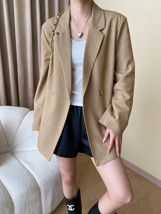 ベルト付きウエスト絞りのジャケット