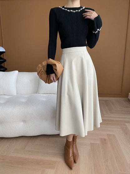 ビジュー付きフレアスリーブセーター