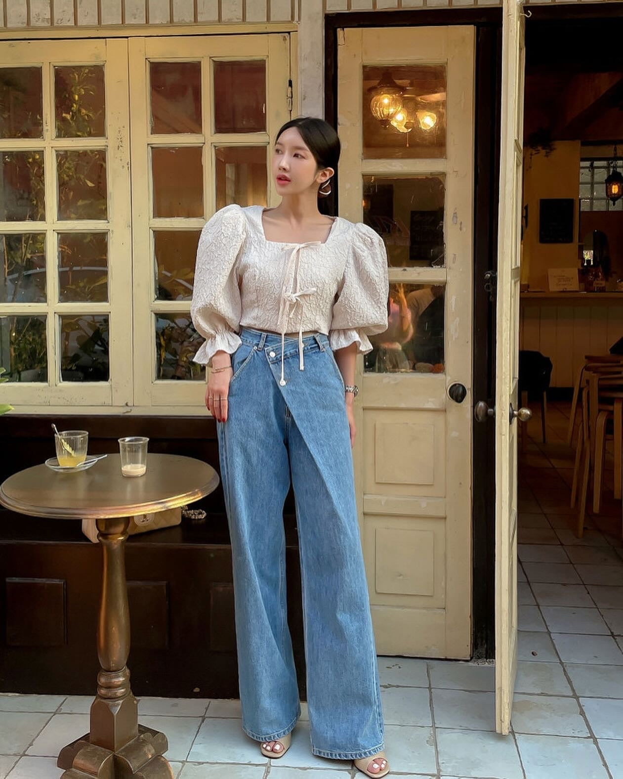 Irregular Diagonal Button High-Waisted Jeans