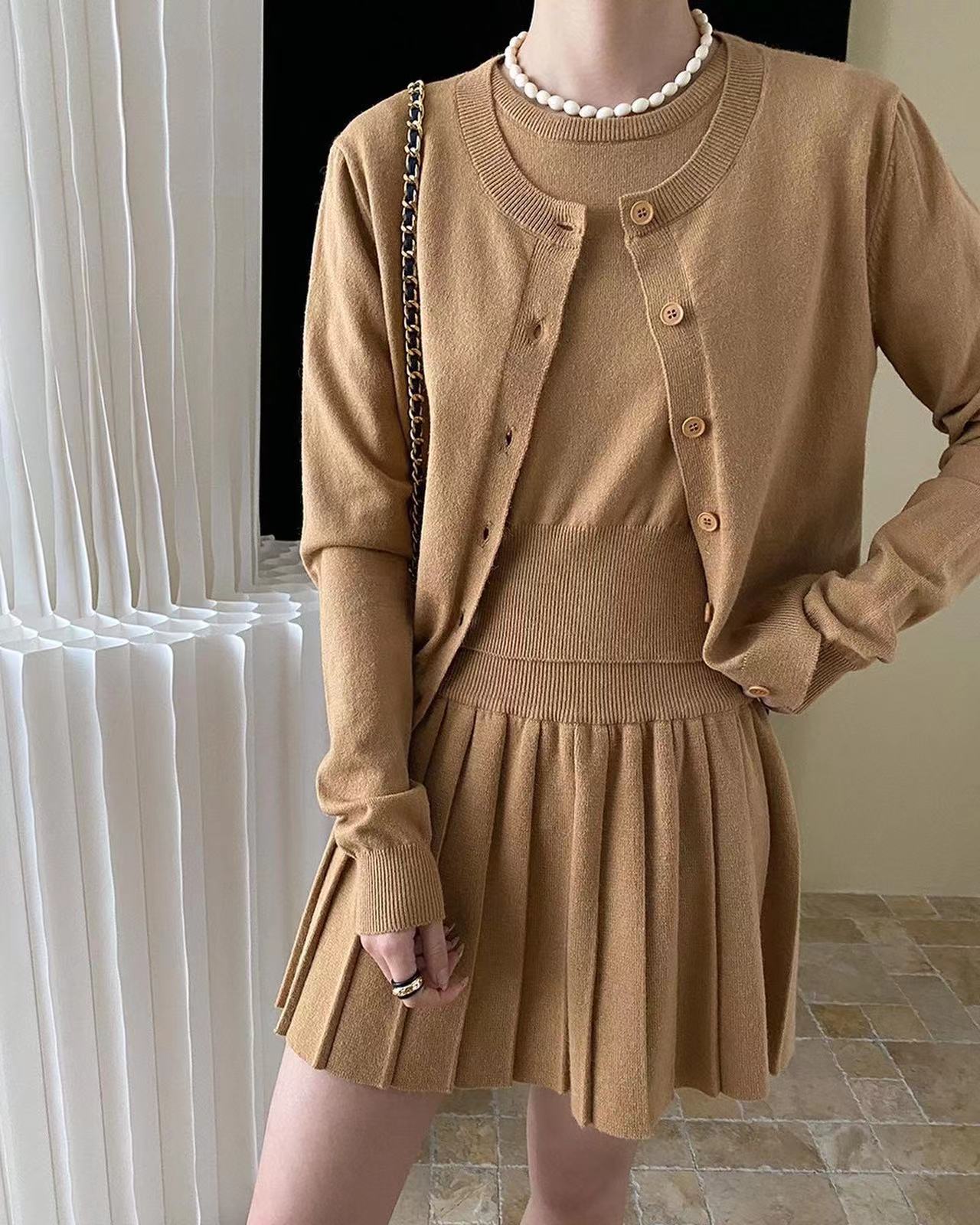 Crew Neck Knitted Three-Piece Set