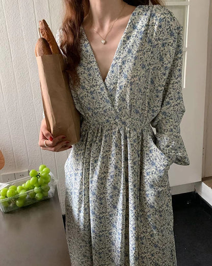 深V領碎花連身裙