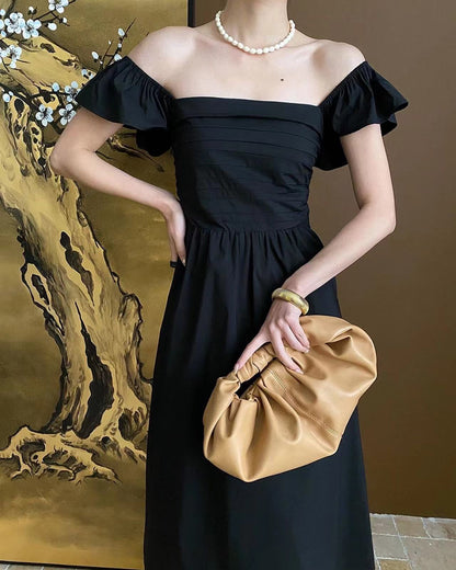 小飛袖方領連身裙