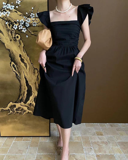 小飛袖方領連身裙