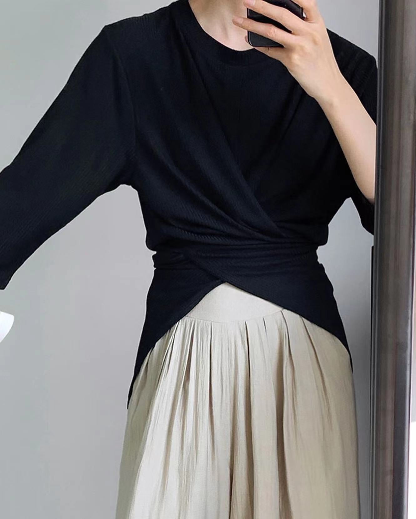 七分袖不規則收腰上衣