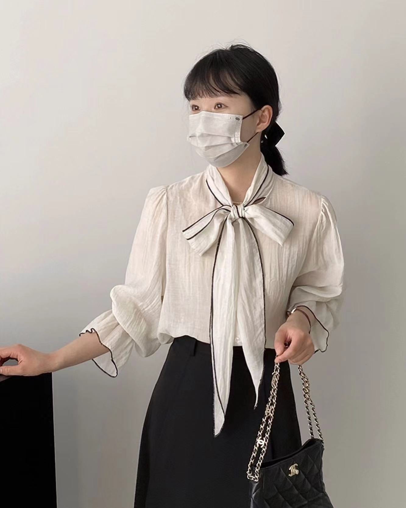 French-style Lace-up Chiffon Blouse