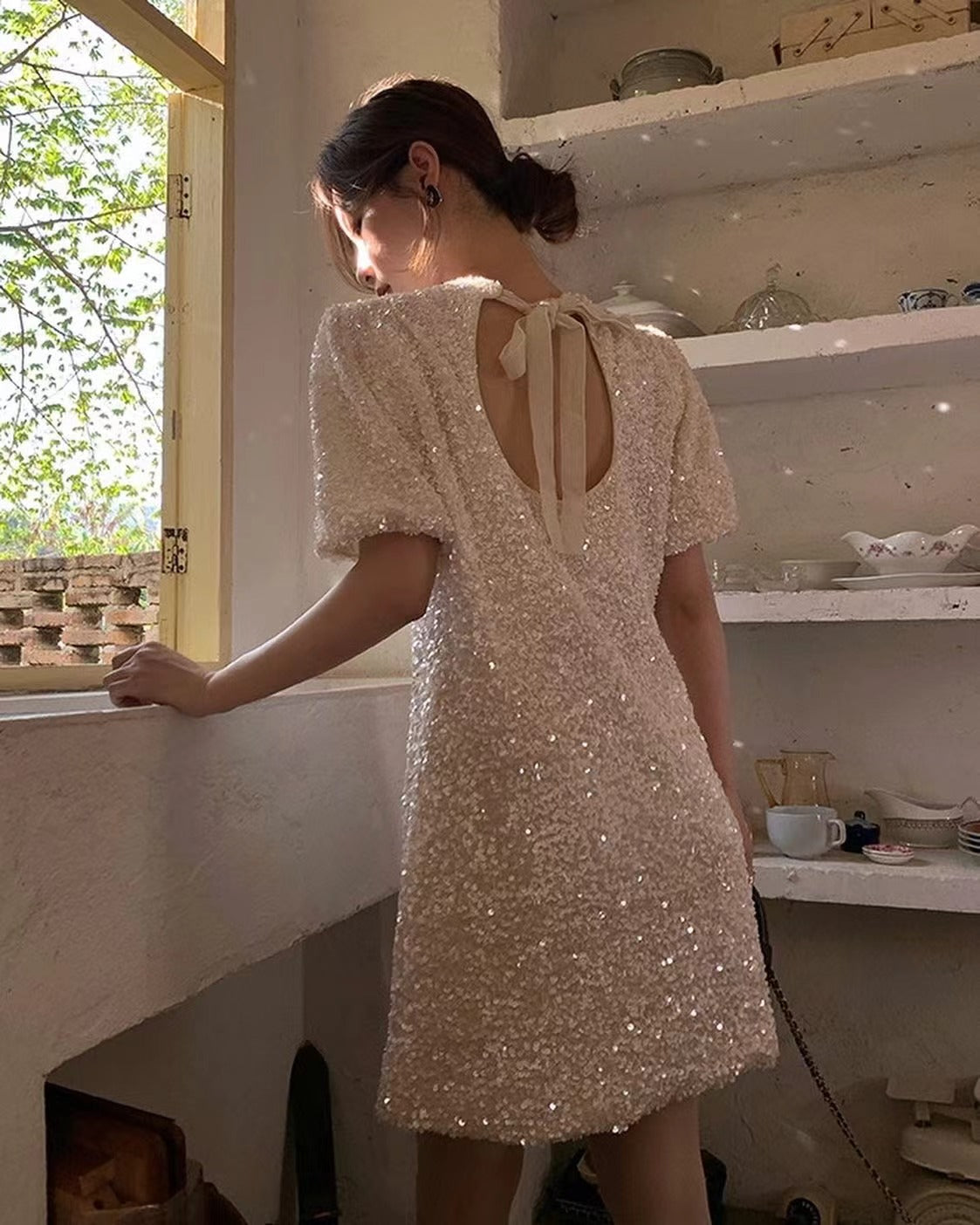 亮片露背連身裙