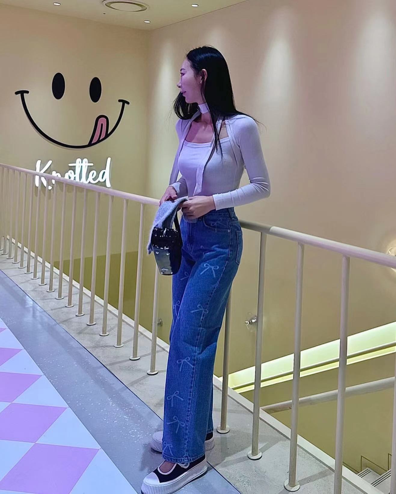 蝴蝶結印花牛仔褲