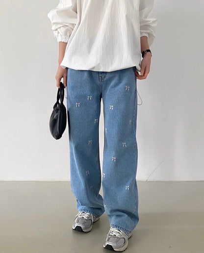 刺繍リボン付きデニムパンツ
