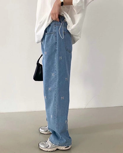 刺繍リボン付きデニムパンツ