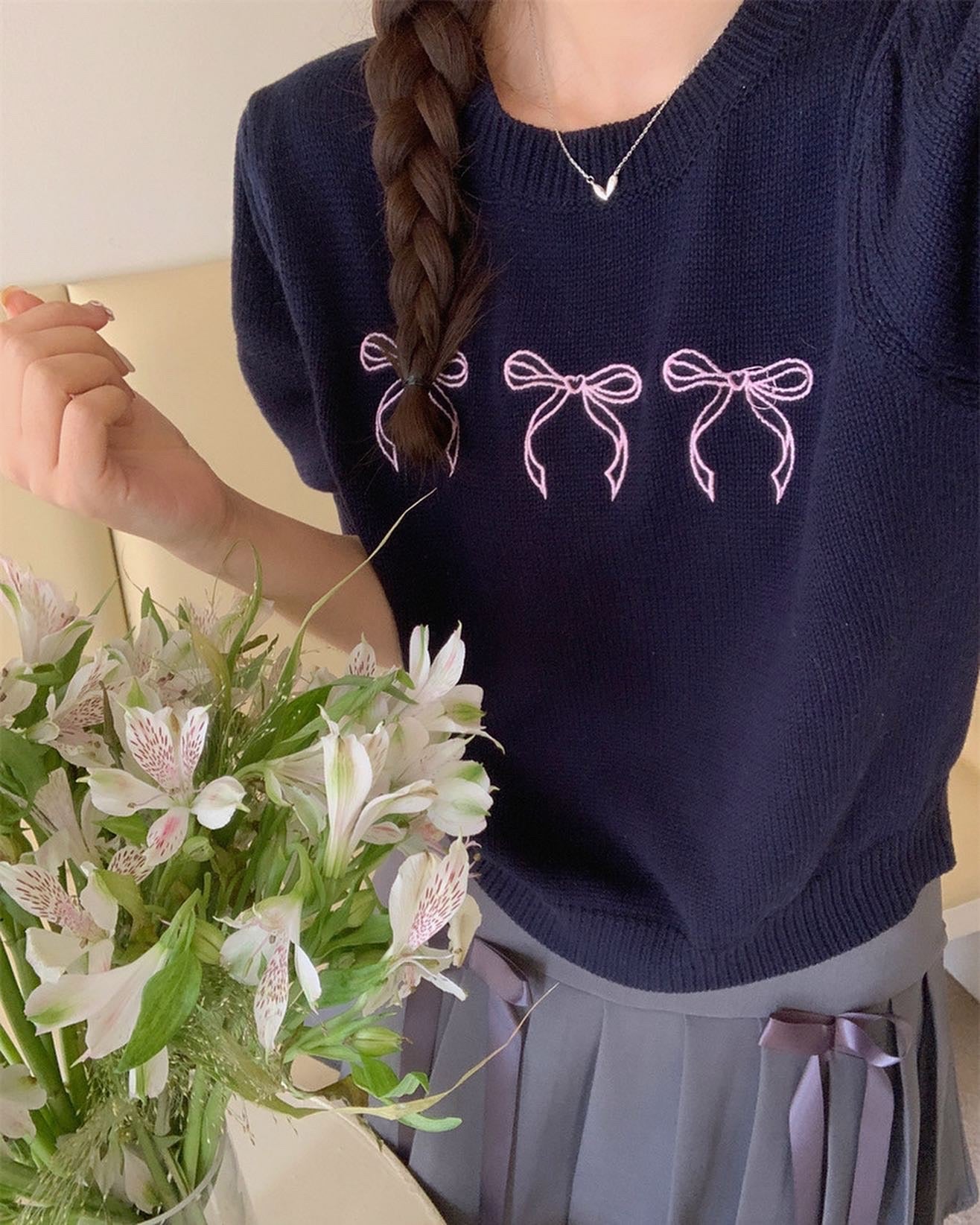 Bow-Knot Knit Top + Bow-Knot Pleated Skirt