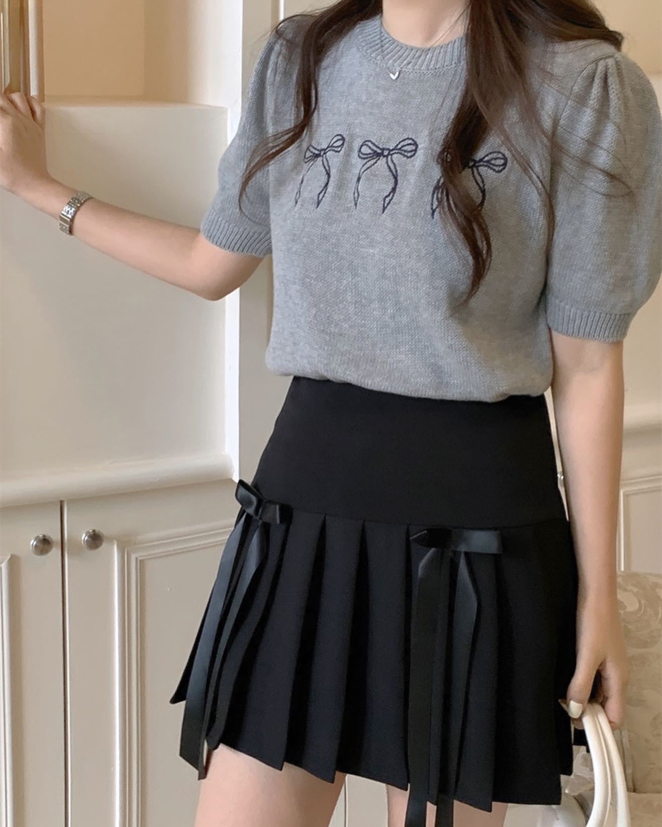 Bow-Knot Knit Top + Bow-Knot Pleated Skirt