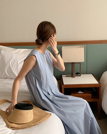 壓褶背心連身裙