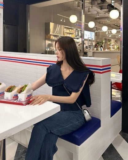 Peter Pan Collar Sleeveless Top