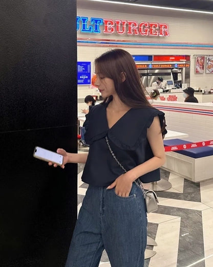 Peter Pan Collar Sleeveless Top