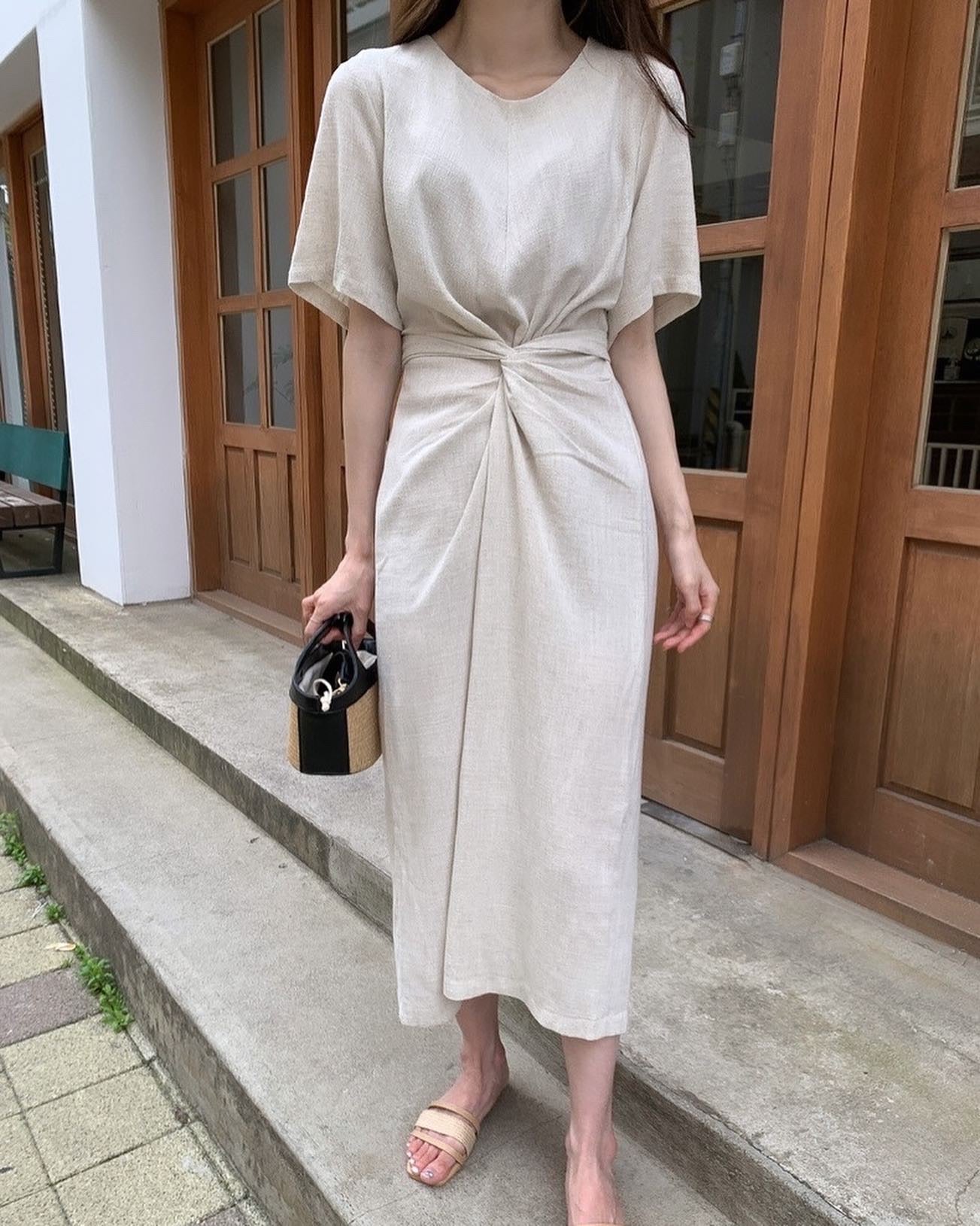 Round Neck Knotted Dress