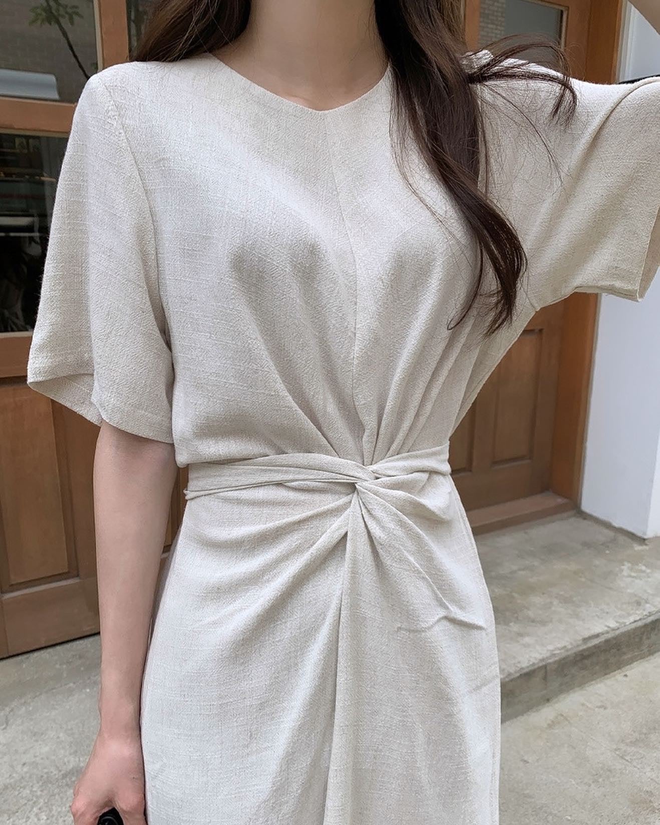 Round Neck Knotted Dress