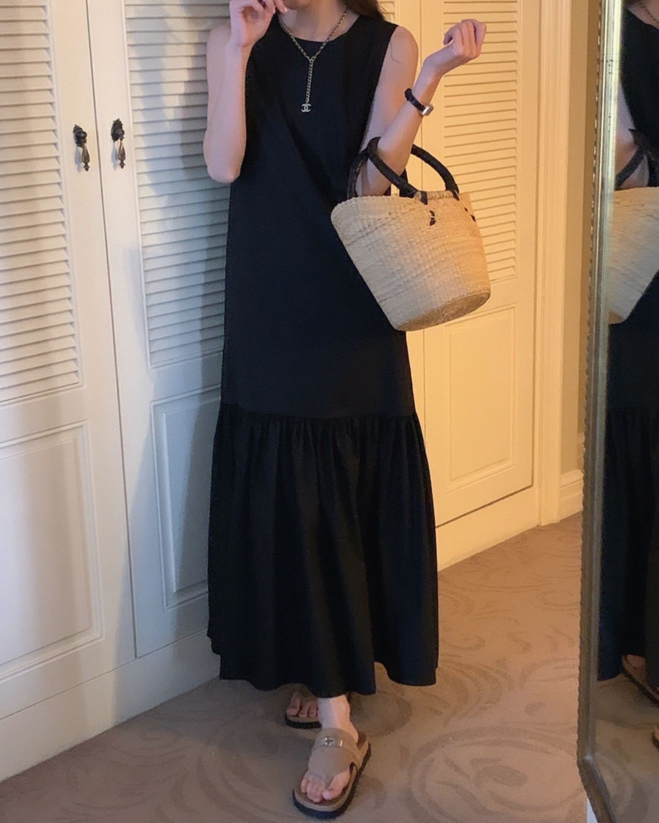 荷葉邊背心連身裙