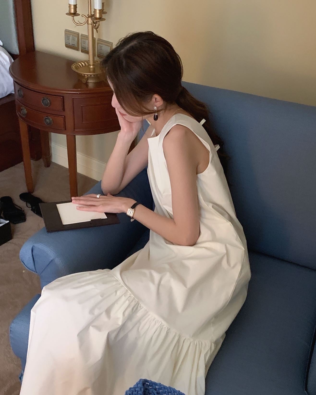 荷葉邊背心連身裙