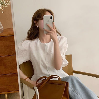 ジャカード模様のトップス