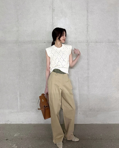 透かし編みベスト+チュールスカート