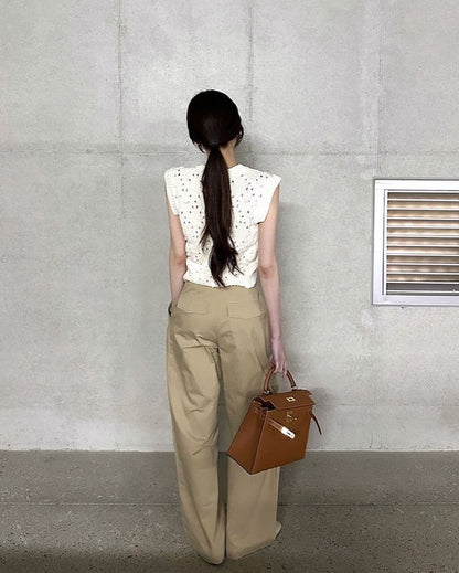 透かし編みベスト+チュールスカート