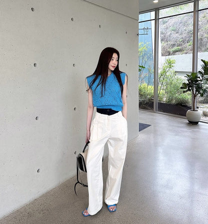 透かし編みベスト+チュールスカート