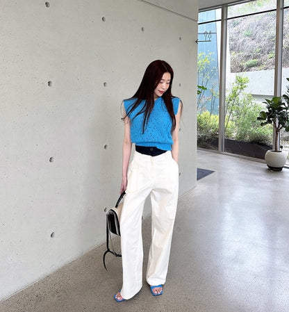 透かし編みベスト+チュールスカート