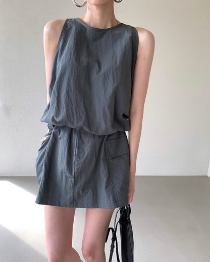 ジッパーベスト+スカートパンツセットアップ