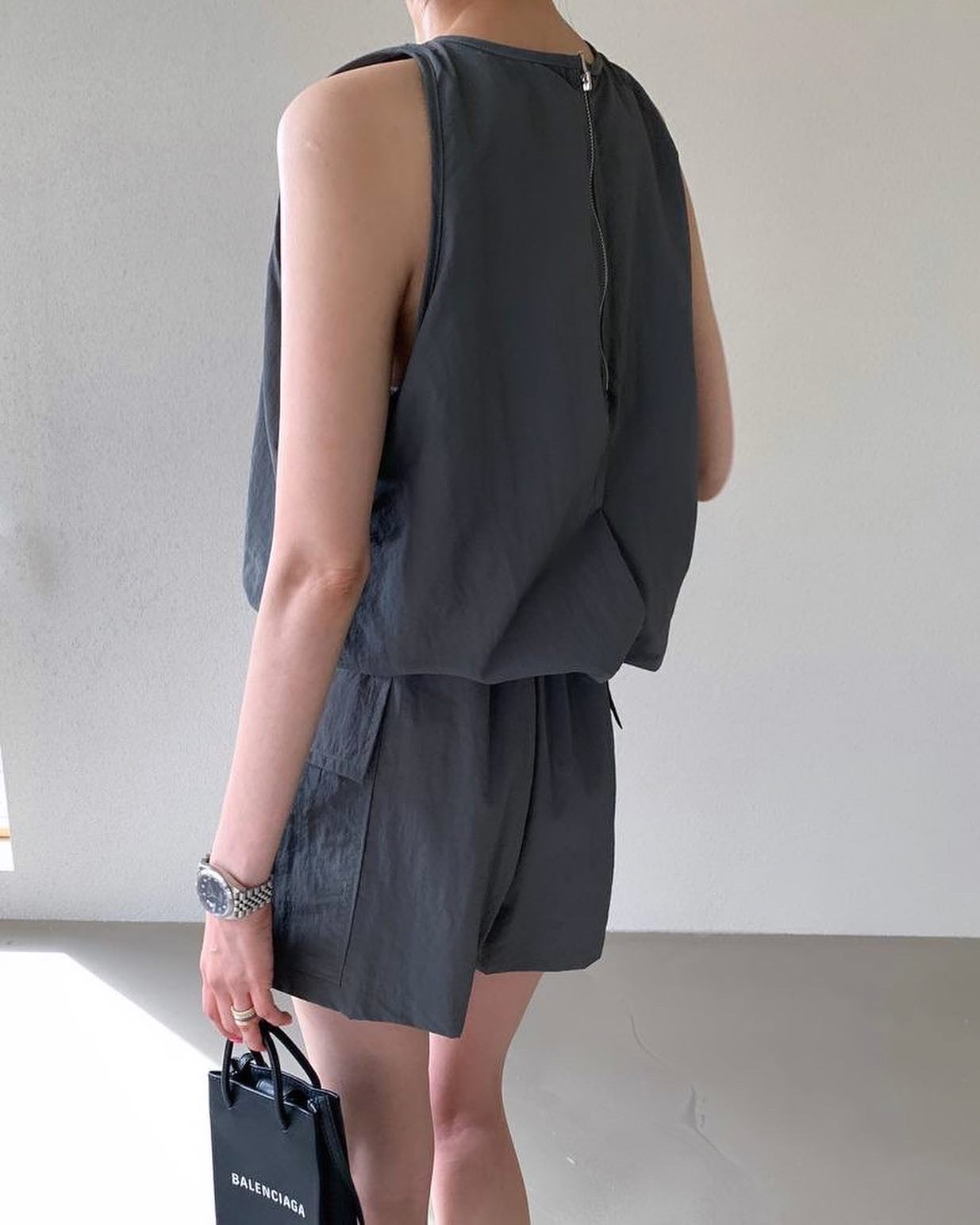 ジッパーベスト+スカートパンツセットアップ