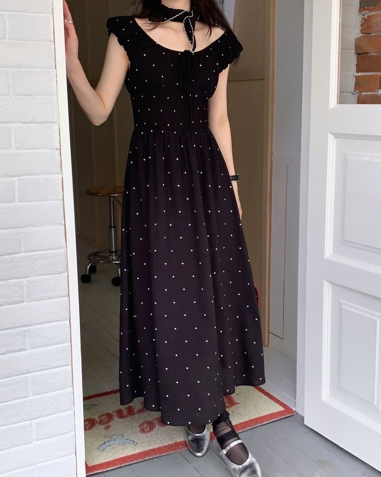 愛心點點連身裙