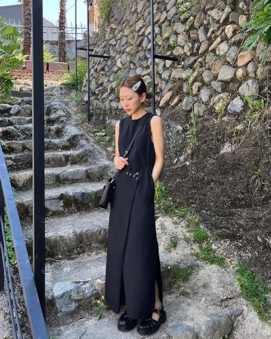 掛扣收腰背心連身裙