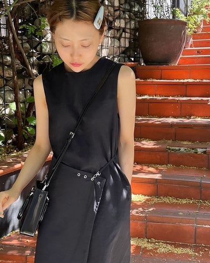 掛扣收腰背心連身裙