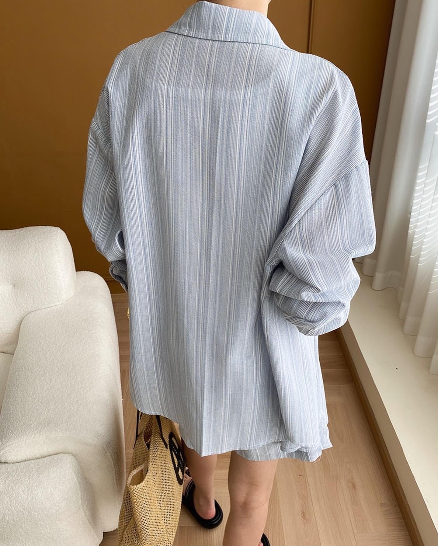 青白ストライプシャツ+ショートパンツセット