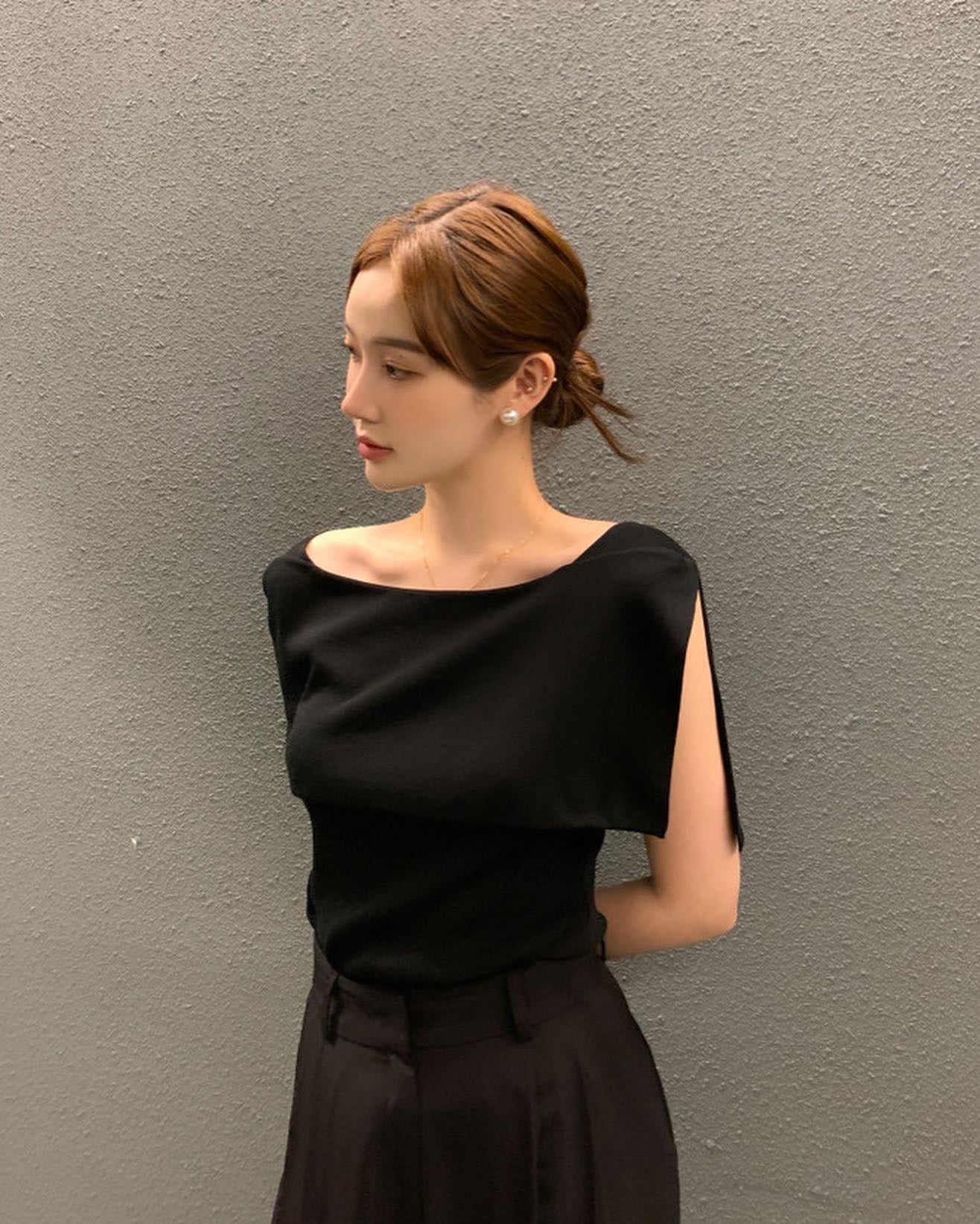 開衩一字肩針織衫