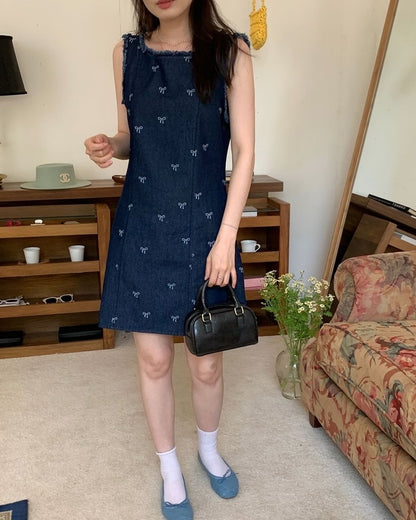 ベストリボン付きデニムワンピース