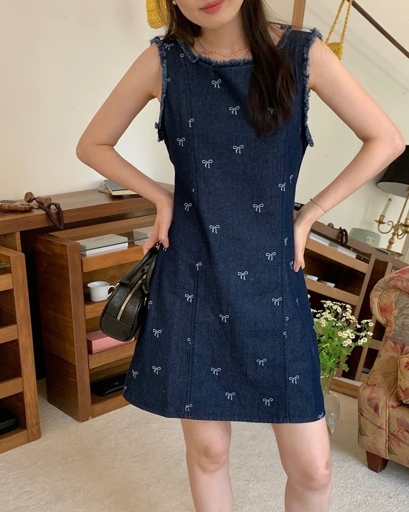 ベストリボン付きデニムワンピース